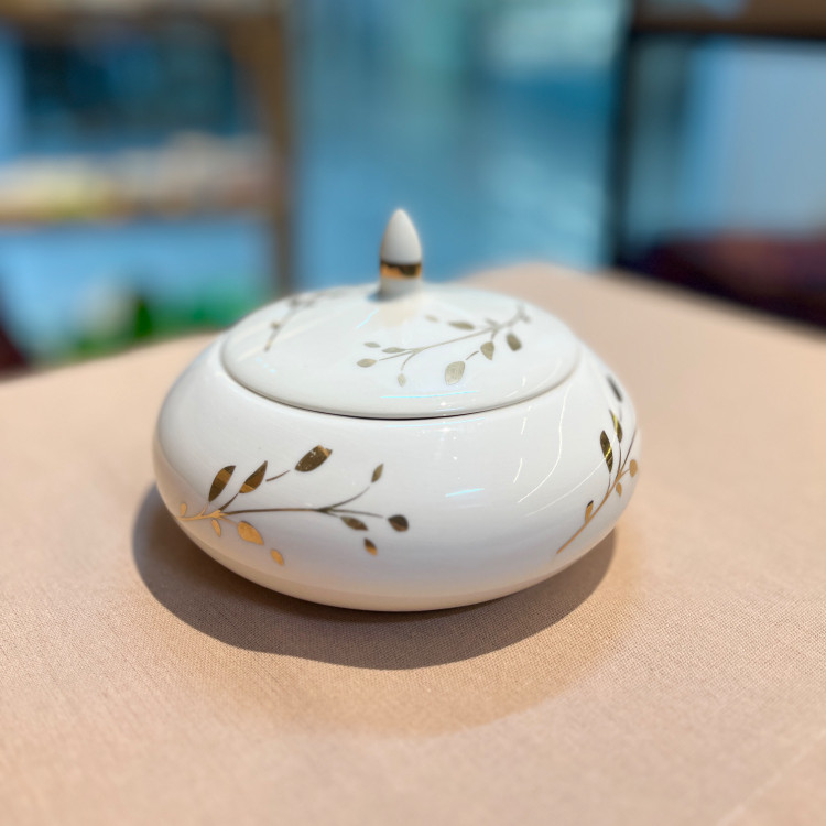 شکلات خوری خمره ای